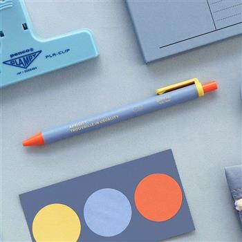 ICONIC 0.38中性筆 Bubbly gel pen 0.38 03 Indi blue （黑色墨水）